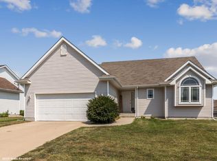 1528 Cedar Dr, Adel, IA 50003