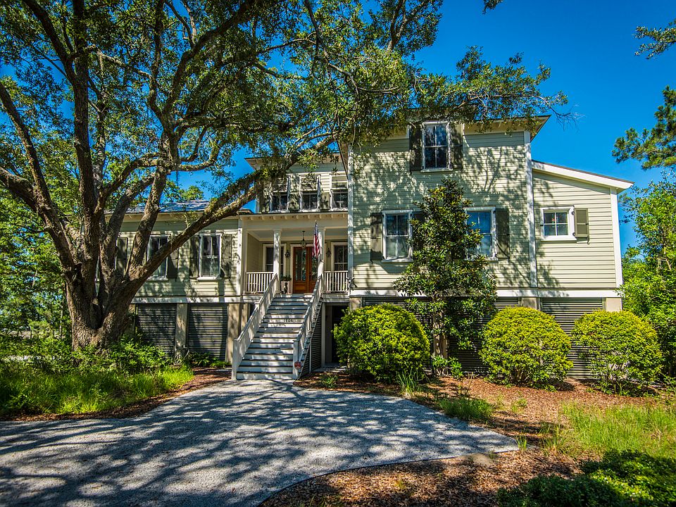 1st image of 1706 Ancient Oaks Ln