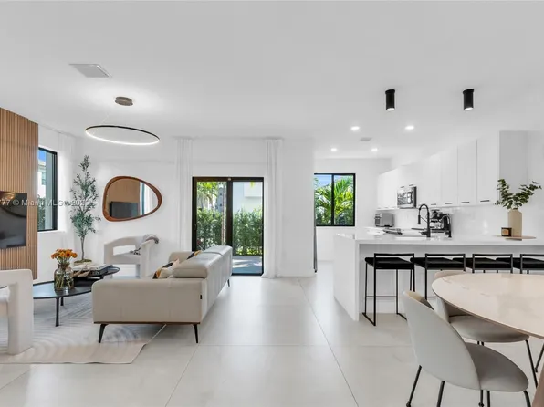 4570 NW 83rd Ave, Doral, FL 33166