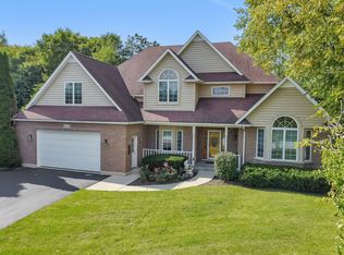 1903 Candleberry Ln, Yorkville, IL 60560