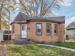 1209 Walton AVENUE, Racine, WI 53402