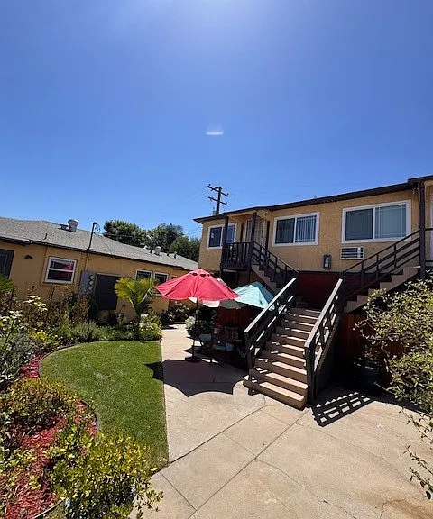 10557 Paramount Blvd — Photo 1