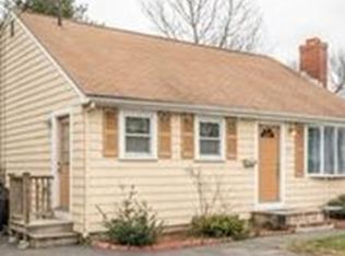 483 N Quincy St, Brockton, MA 02302