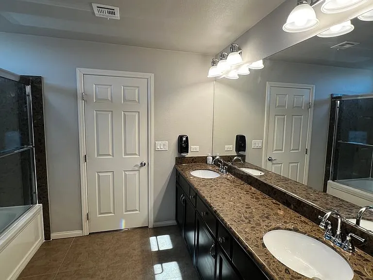 5784 Brimstone Hill Ave — Photo 5