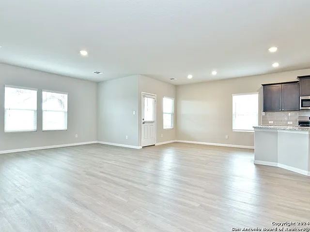 5332 Saunter Ln — Photo 9
