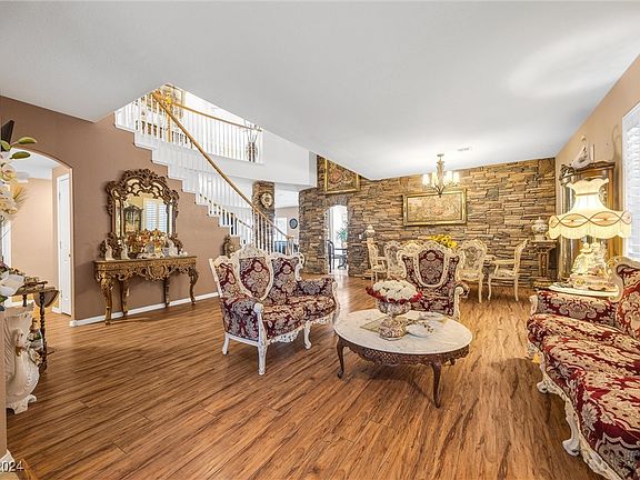 5th image of 881 Brunellos Ave