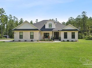 8992 Sage Forest Ln, Pace, FL 32571