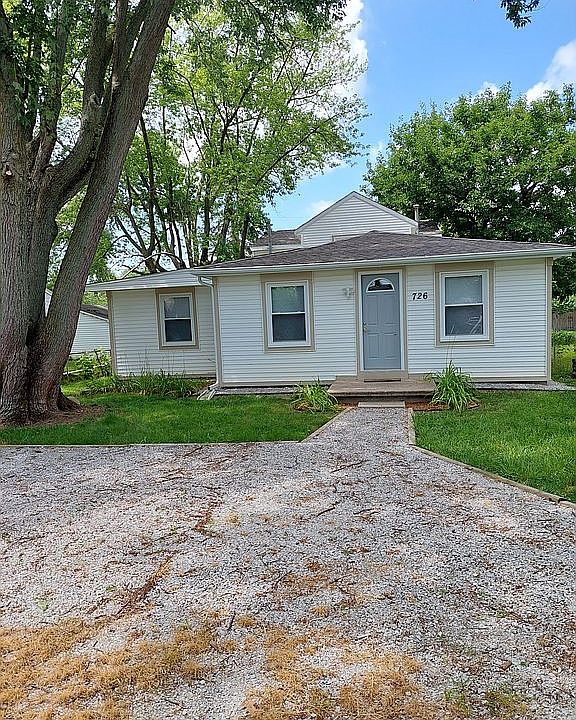 First floor 3 bedroom apartm