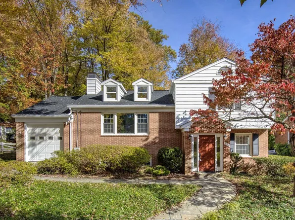 621 Crocus Dr, Rockville, MD 20850