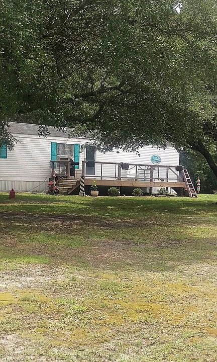 2nd image of 130 Maple Dr