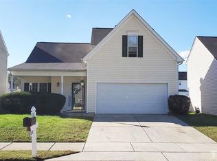 2040 Winston Diamond Ct, Raleigh, NC 27610