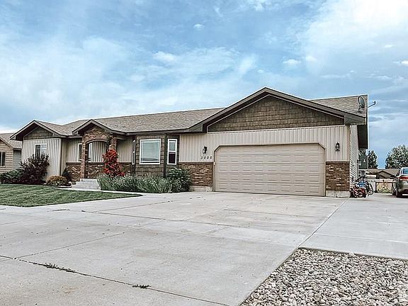 2nd image of 3000 N Teal Blue Dr
