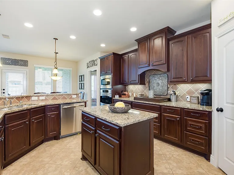 27707 Lodgemist Ct — Photo 15