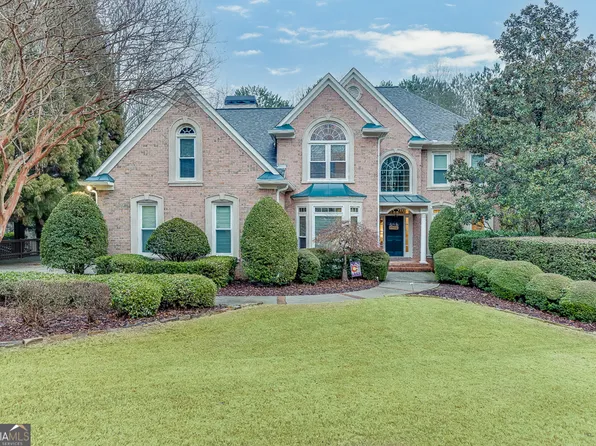 3323 Glen Devon Ln, Berkeley Lake, GA 30096