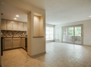 1505 E Interstate Highway 30 #113, Garland, TX 75043