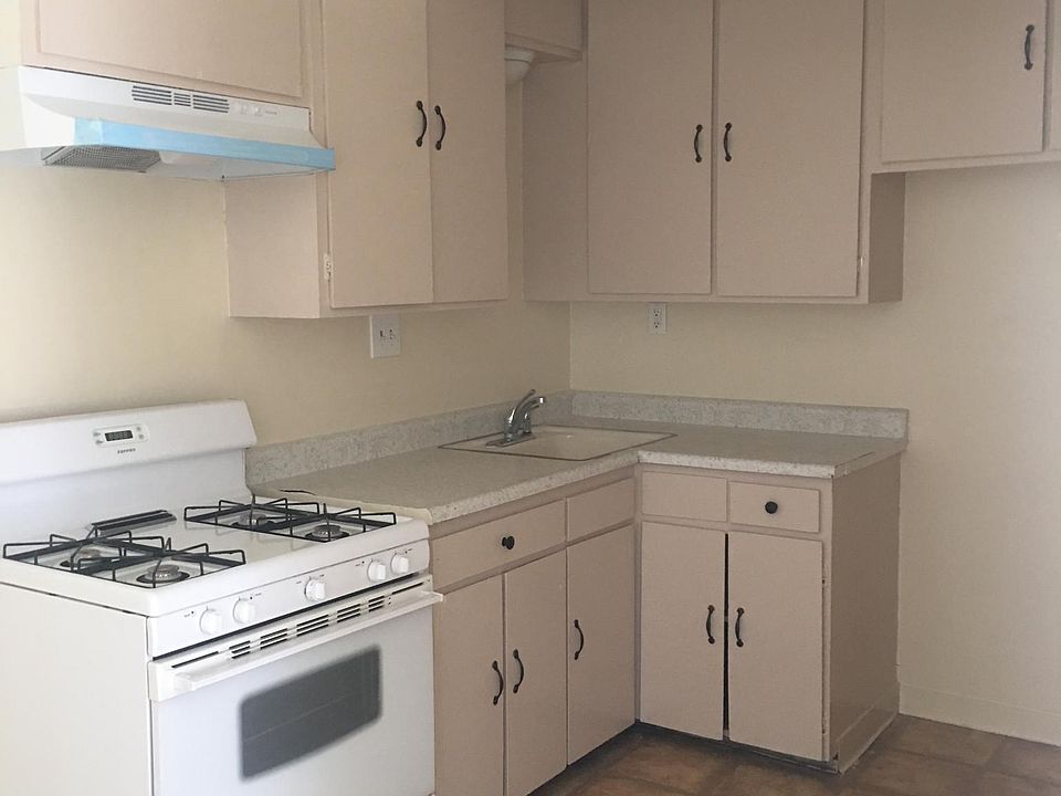 1st image of 807 N Stimson Ave