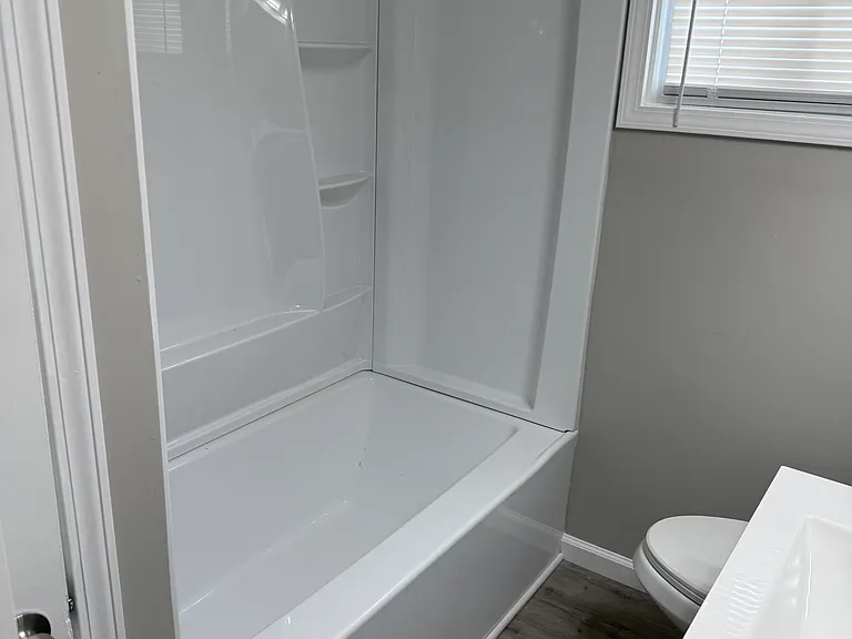 905 N University Blvd — Photo 27