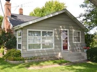 58801 S Fir Rd, Mishawaka, IN 46544