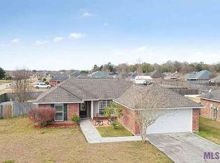 36057 Raleigh Dr, Denham Springs, LA 70706