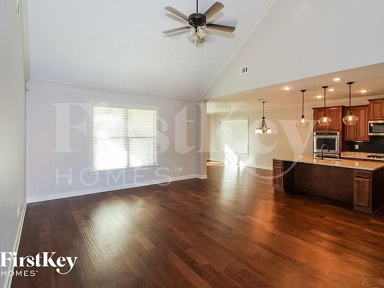 6265 Dawson Creek Ln — Photo 2
