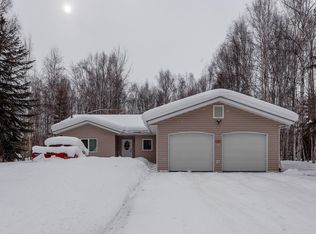 1307 Still Valley Rd, Fairbanks, AK 99705