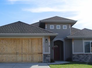 4923 Cedarbrook Dr, Council Bluffs, IA 51503