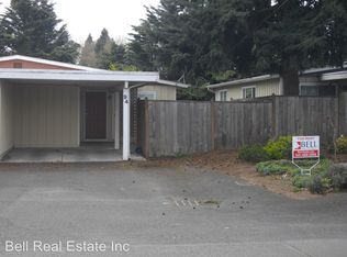 94 Kourt Dr, Eugene, OR