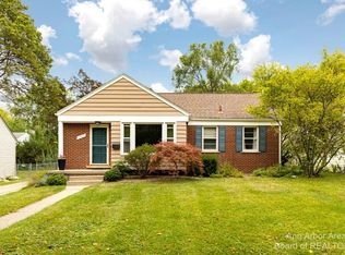 1705 Cherokee Rd, Ann Arbor, MI 48104