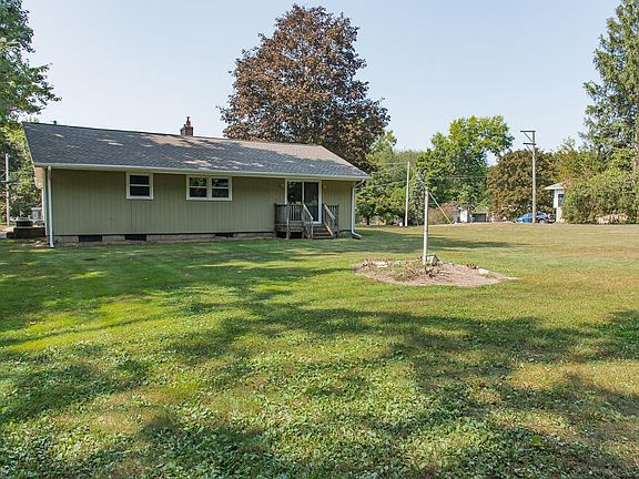 5th image of 214 Fairfield Dr