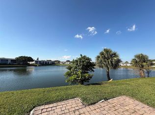 111 Chatham E, West Palm Beach, FL 33417