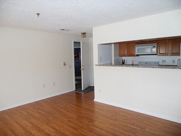 3rd image of 10209 Wolfe Manor Ct Unit 801