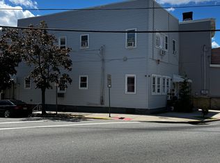 25 Lincoln St #2L, Fairview, NJ 07022