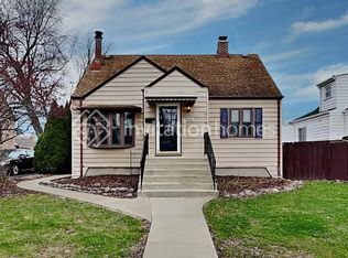 9206 S 50th Ave, Oak Lawn, IL 60453