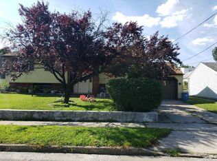 348 Peach Rd, Bellmawr, NJ 08031