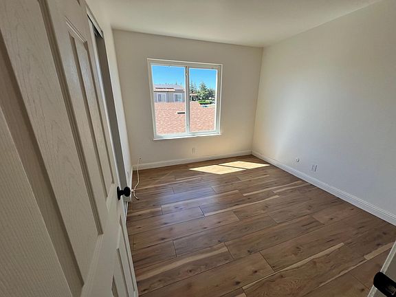 Back right bedroom