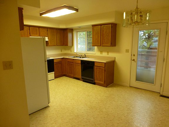 5th image of 1536 16th St APT 4