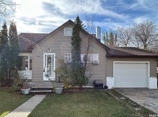 714 Carbon Avenue, Bienfait, SK S0C 0M0