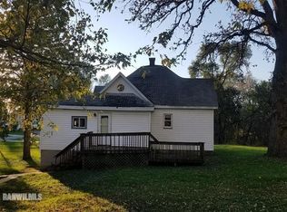 633 S 15th Ave, Freeport, IL 61032