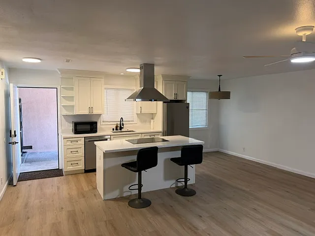 4462 Denby Ln — Photo 3