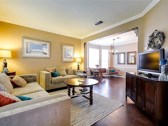 2nd image of 3624 Salford Dr