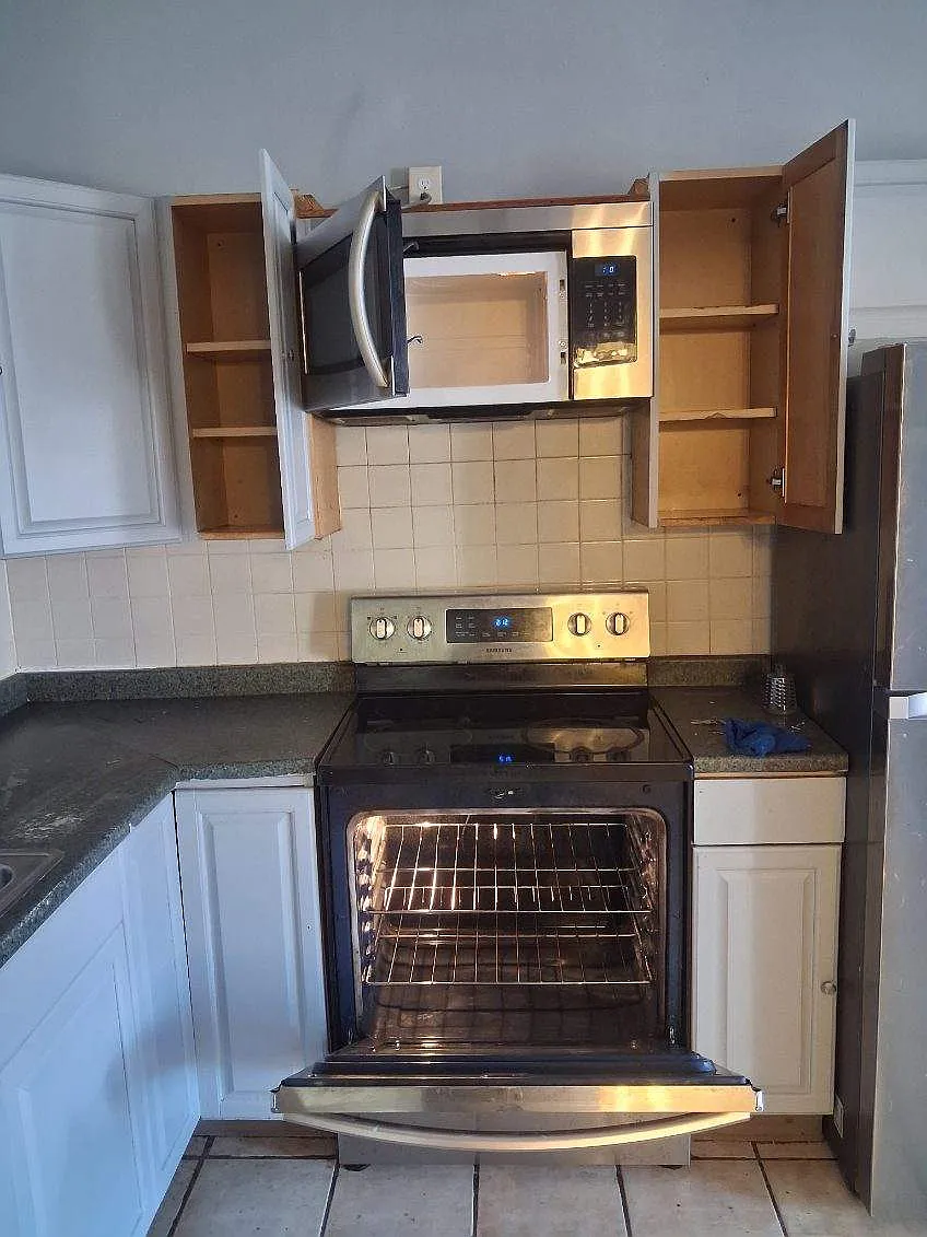 2 bed, 1000 sqft, $1,400 — Photo 1