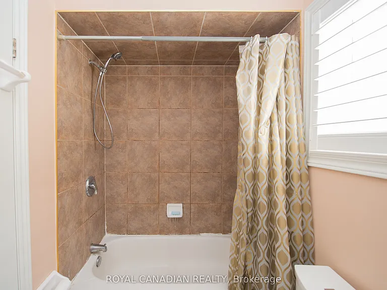 78 Peachwood Cres #13 — Photo 30