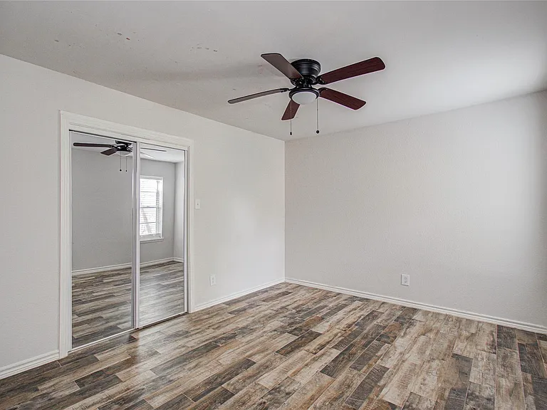 5507 Braesvalley Dr — Photo 25