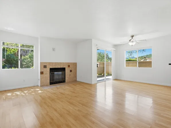 11211 Avenida De Los Lobos Unit B, San Diego, CA 92127