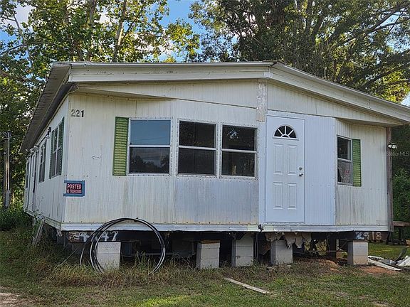 2nd image of 3402 SE 146TH PLACE