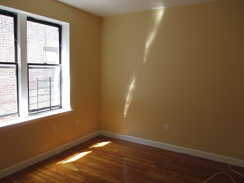 2nd image of 235 W 146th St APT 16B