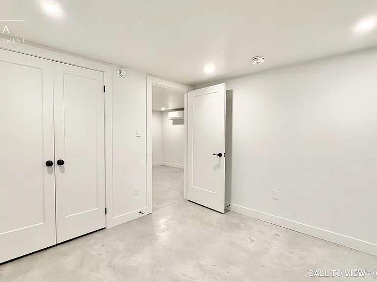 1370 Killarney Beach Rd #7 — Photo 11