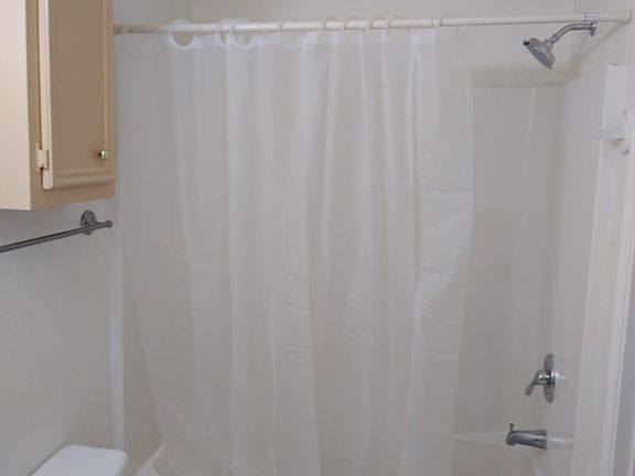 5th image of 3084 S Buckingham Ct
