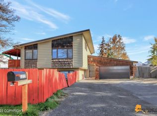 1115 Gav Way, Anchorage, AK 99504