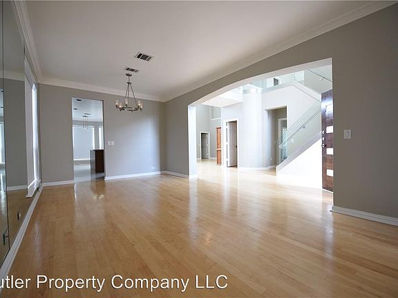 3rd image of 3117 Kimble Dr